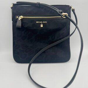 Michael Kors Nylon Black Leopard Bag Crossbody Purse Leather Strap Medium Size